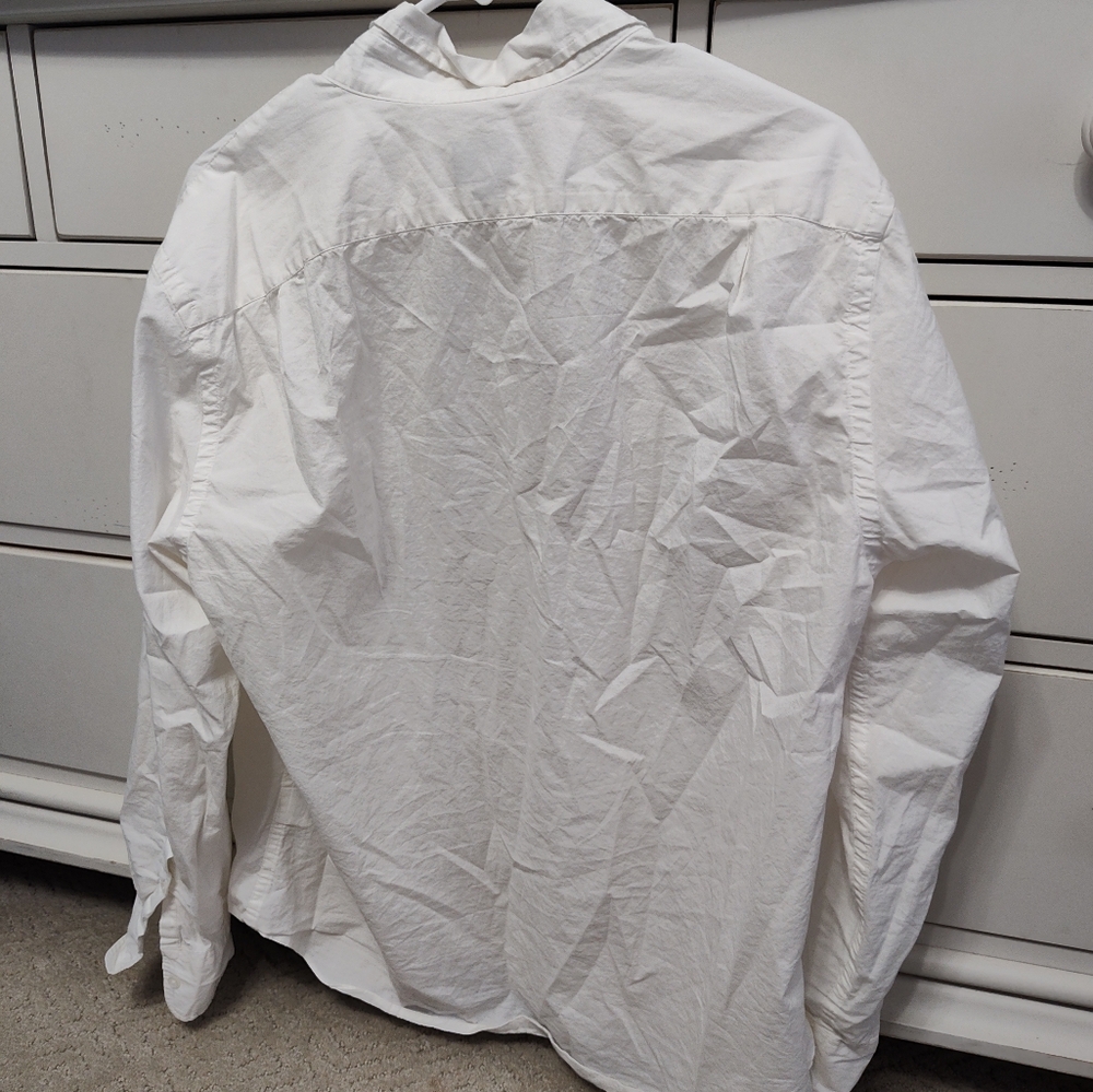 Button down - Picture 2 of 2